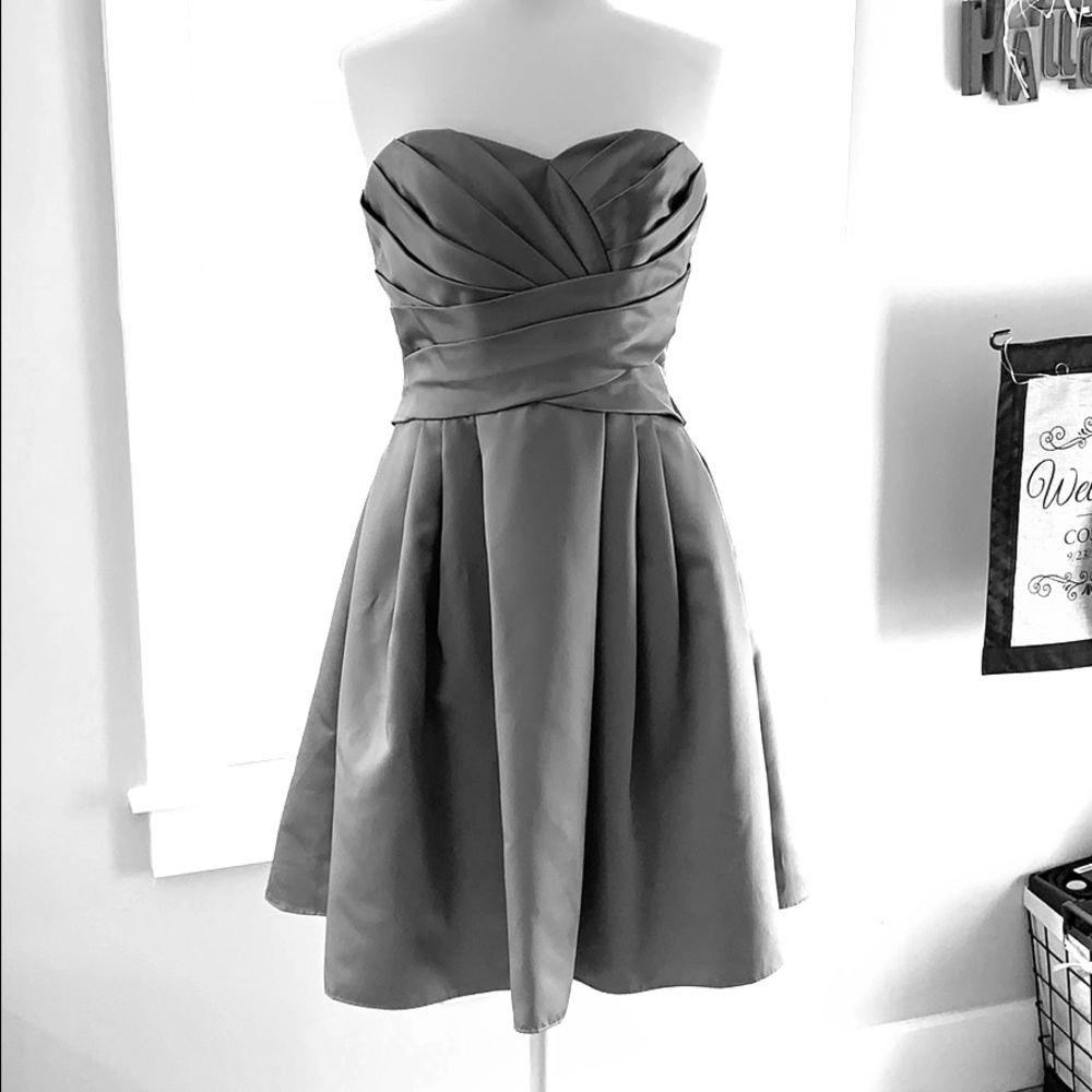 Size 10 David’s bridal silver/gray strapless dress